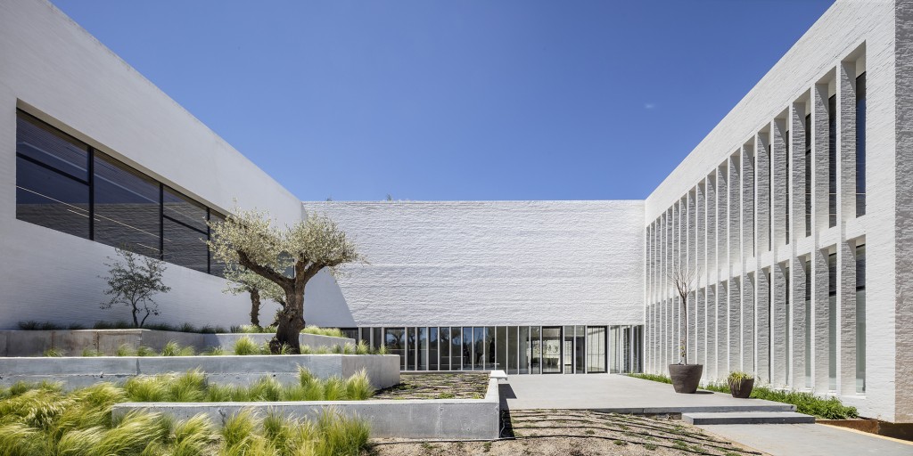 Nueva sede de BestSeller Málaga diseñado por MEHR studio