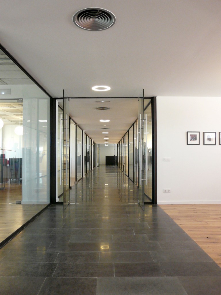 Showroom y oficinas de BestSeller Valencia, diseñado por MEHR studio